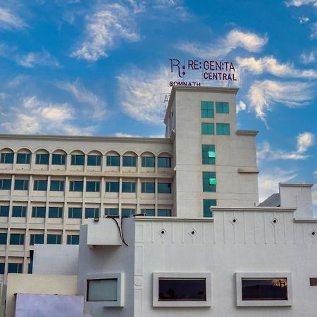 Regenta Central Somnath, Bhalpara Exteriör bild