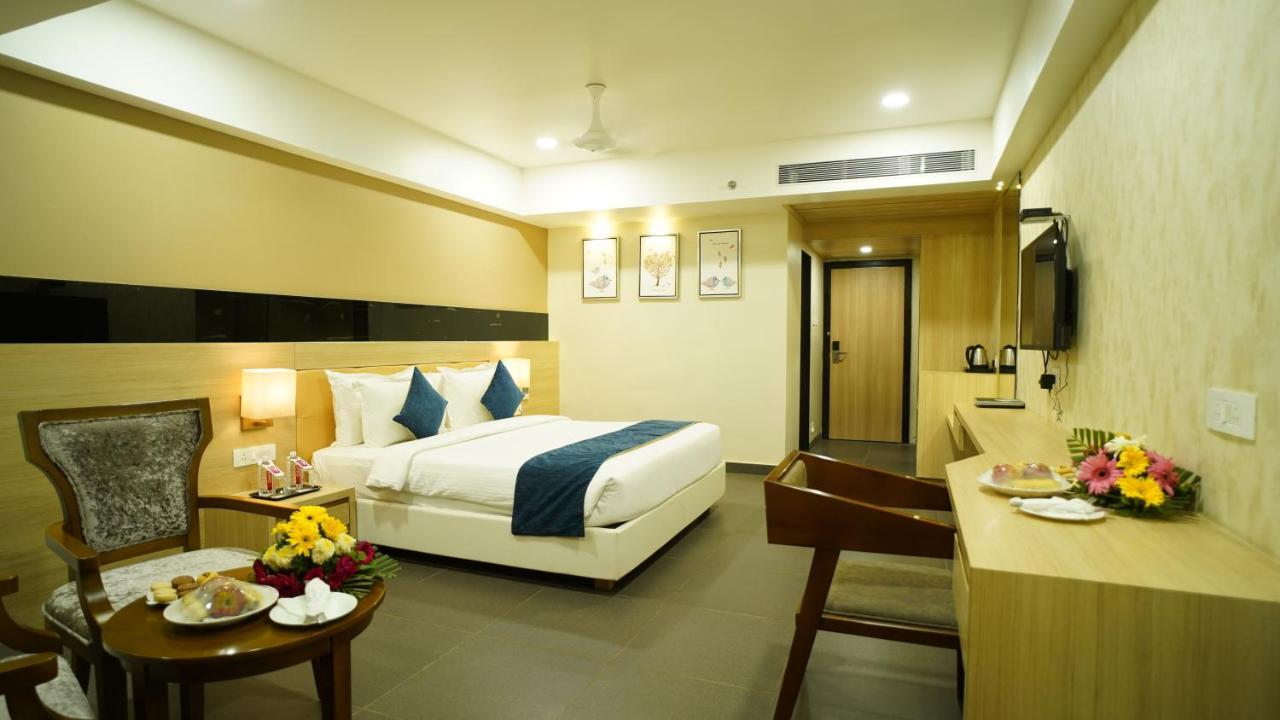Regenta Central Somnath, Bhalpara Exteriör bild