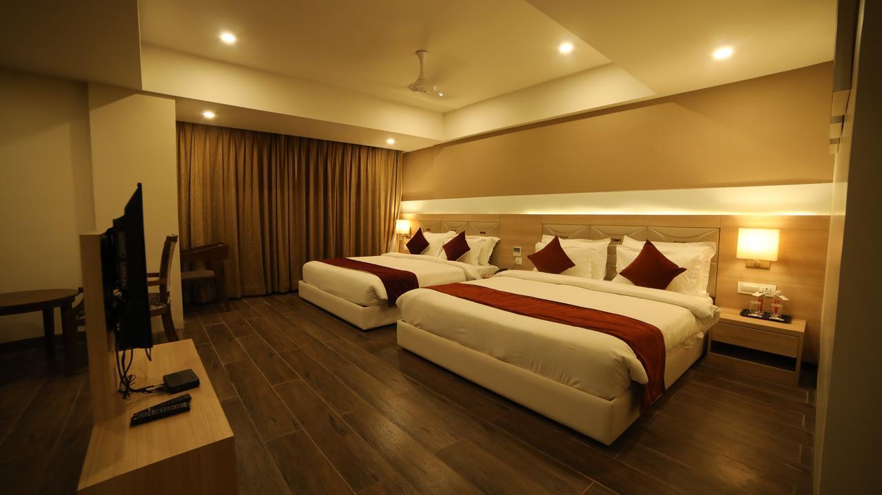 Regenta Central Somnath, Bhalpara Exteriör bild